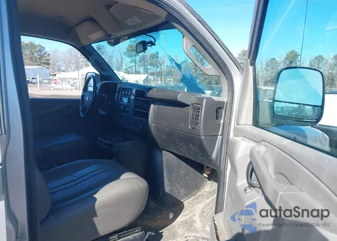 2020 Chevrolet Express Cargo Rwd 2500 Regular Wheelbase Wt из США, поврежденный, VIN 1GCWGAFPXL1164743